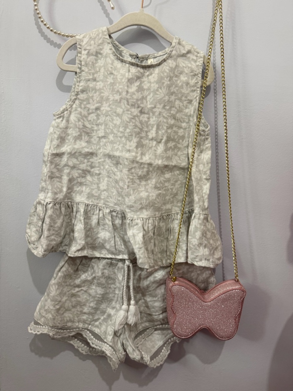 Light Floral Ruffle Tank & Shorts Set - Cream Floral